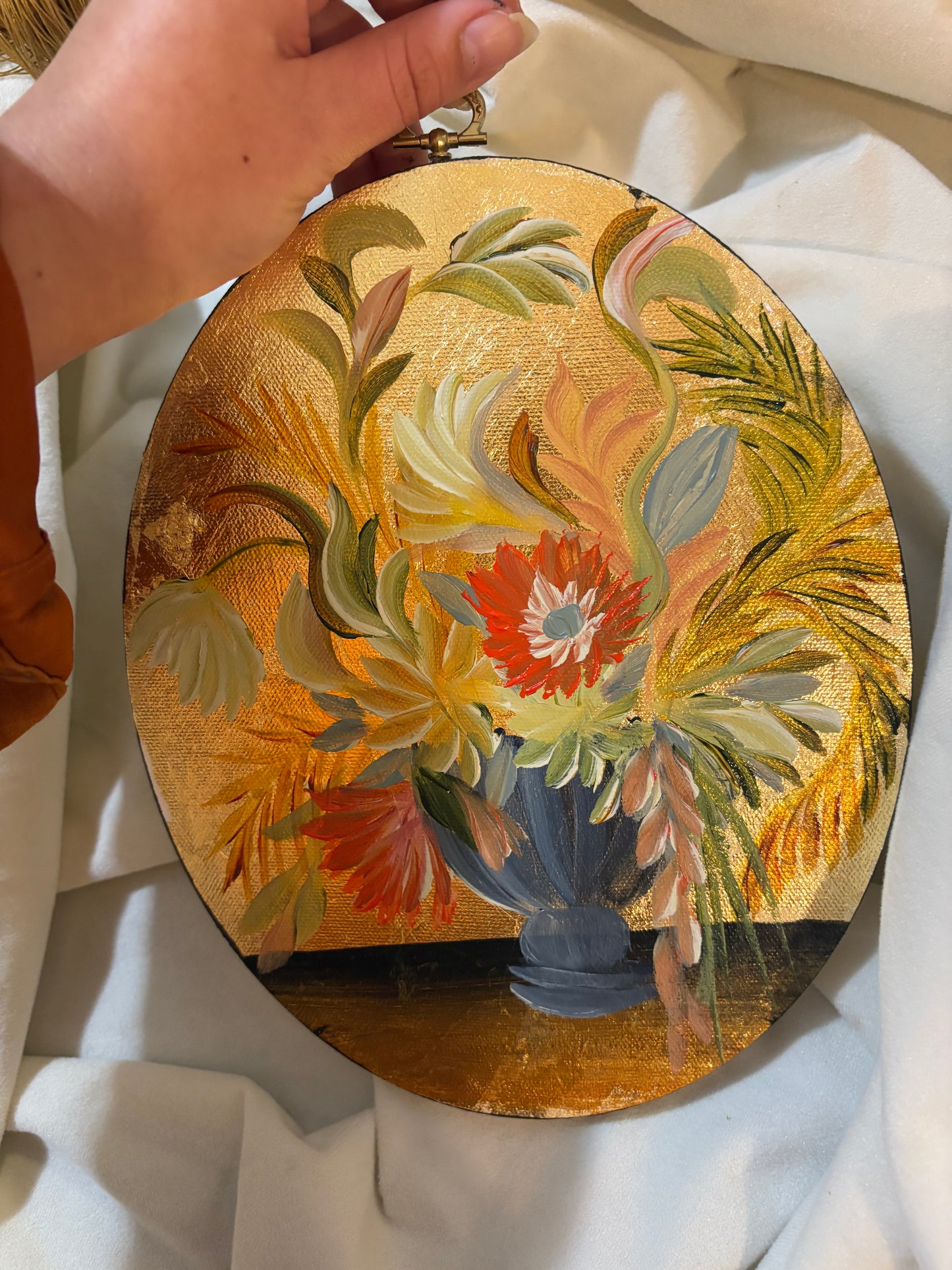 Nouveau Oval - Retro Palette