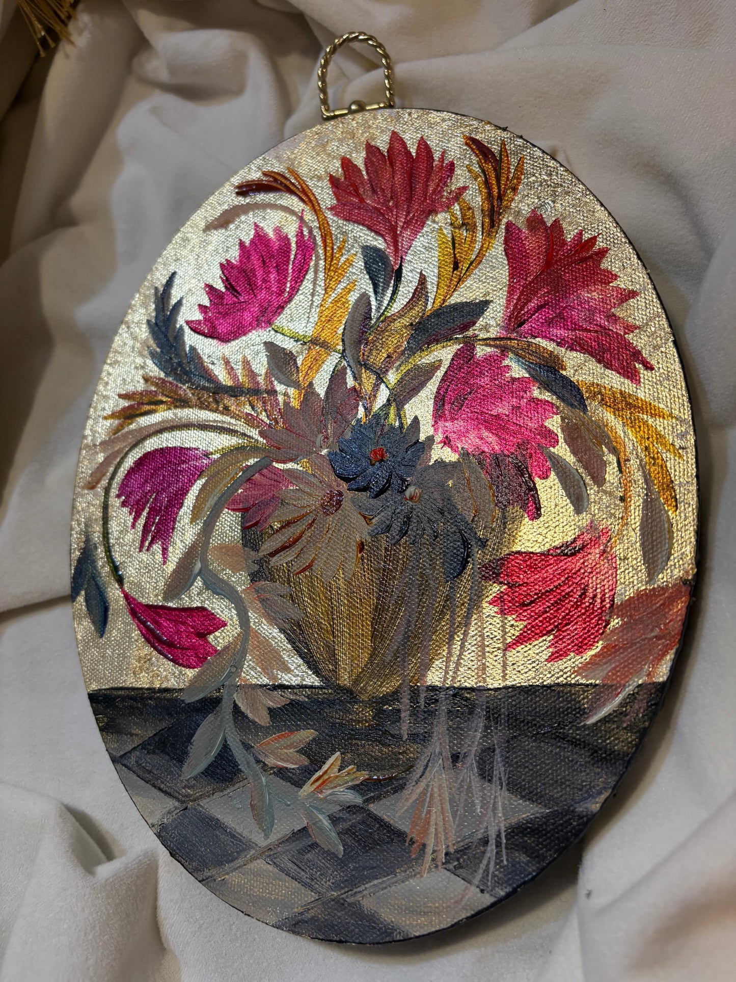 Nouveau Oval - Magenta